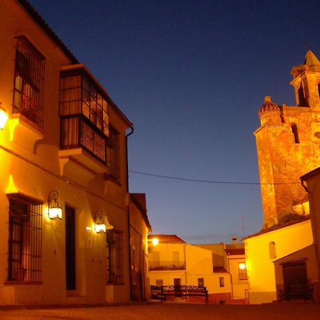 Pensjonat Casa Rural Y Restaurante Casa Adriano Alanís Zewnętrze zdjęcie