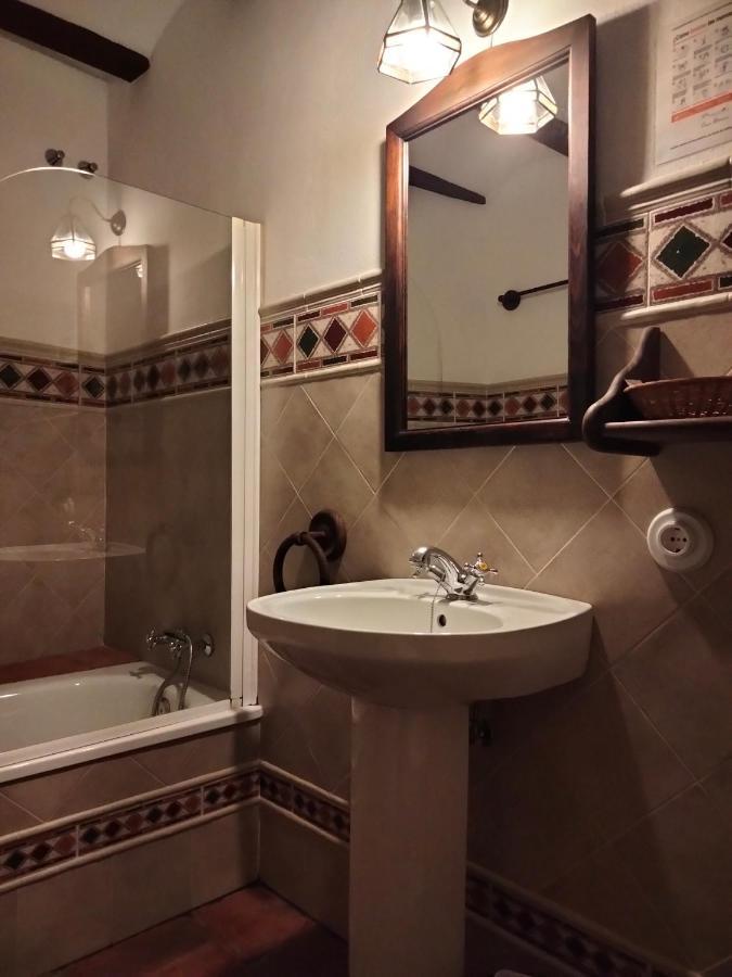 Pensjonat Casa Rural Y Restaurante Casa Adriano Alanís Zewnętrze zdjęcie