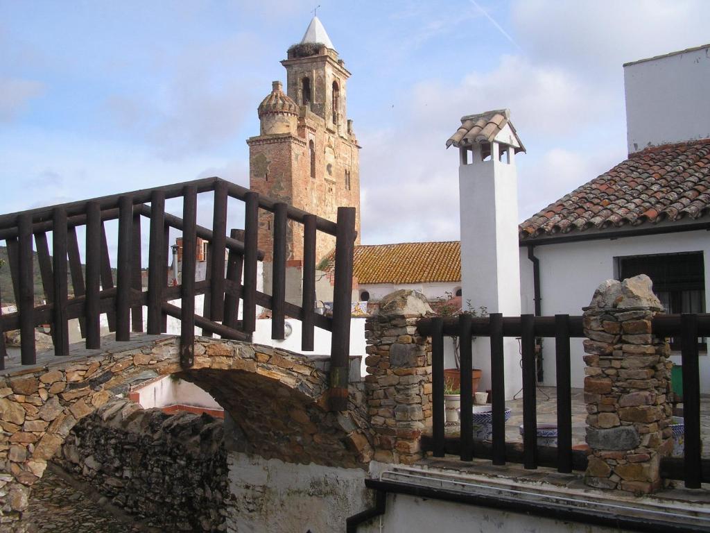 Pensjonat Casa Rural Y Restaurante Casa Adriano Alanís Zewnętrze zdjęcie