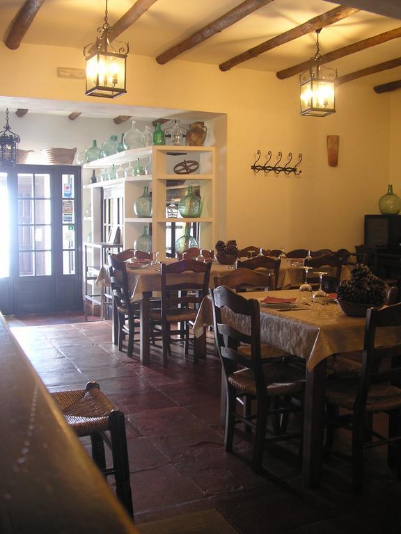 Pensjonat Casa Rural Y Restaurante Casa Adriano Alanís Zewnętrze zdjęcie